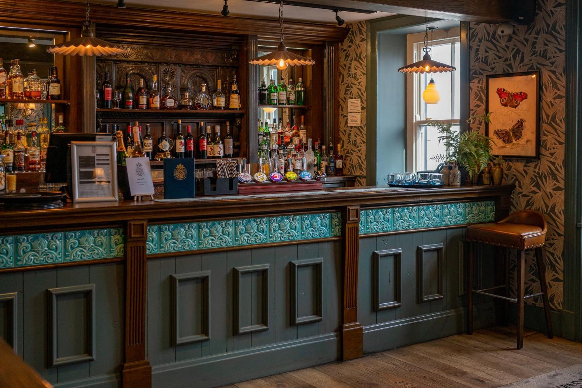 Old Court House Inn St Aubin Exteriér fotografie